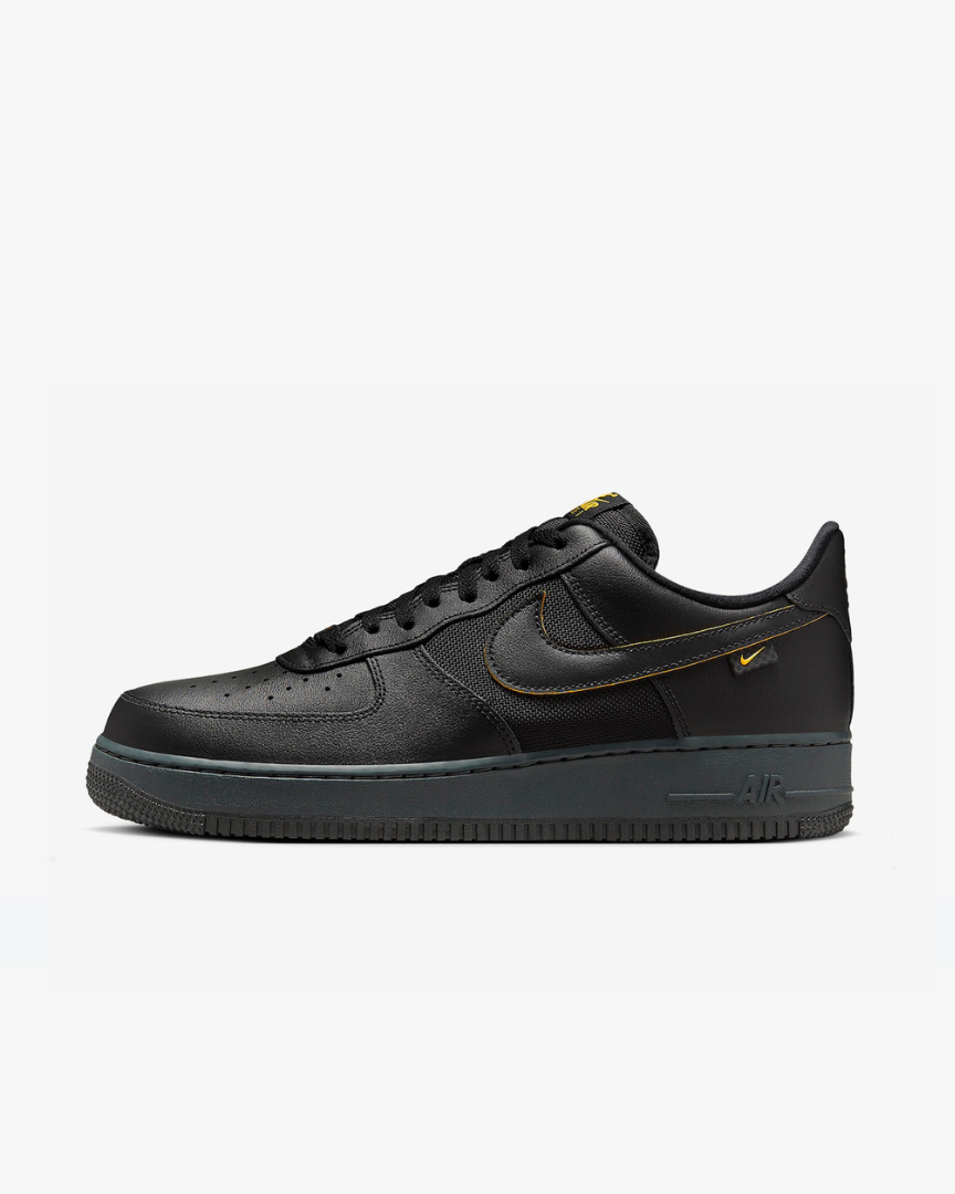 Zapatillas Air Force 1 07 Black University Gold
