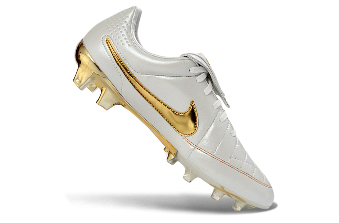 Nike Tiempo Legend SE